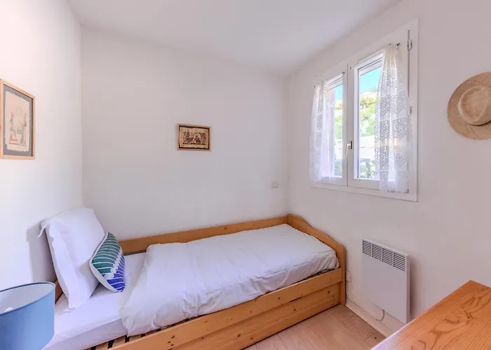 Boulouris Panorama - Vue Sur La *