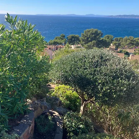 Boulouris Panorama - Vue Sur La 펜션 *