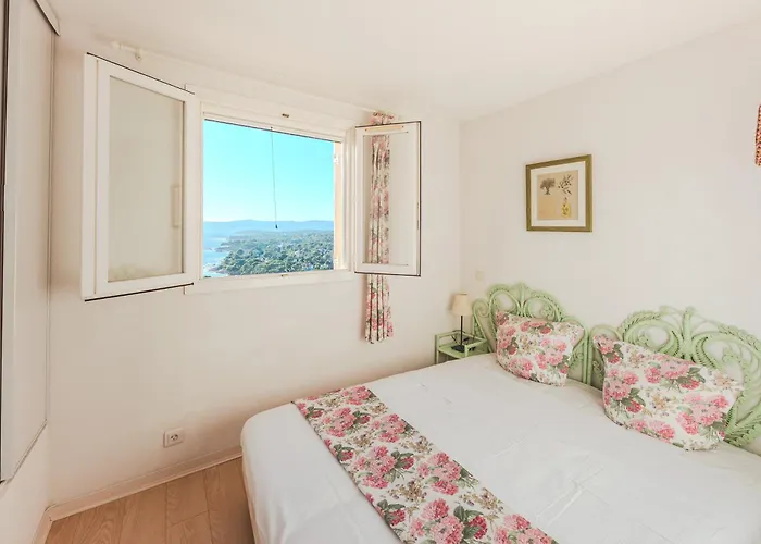 Boulouris Panorama - Vue Sur La Saint-Raphaël