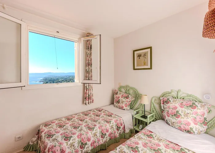 Boulouris Panorama - Vue Sur La *